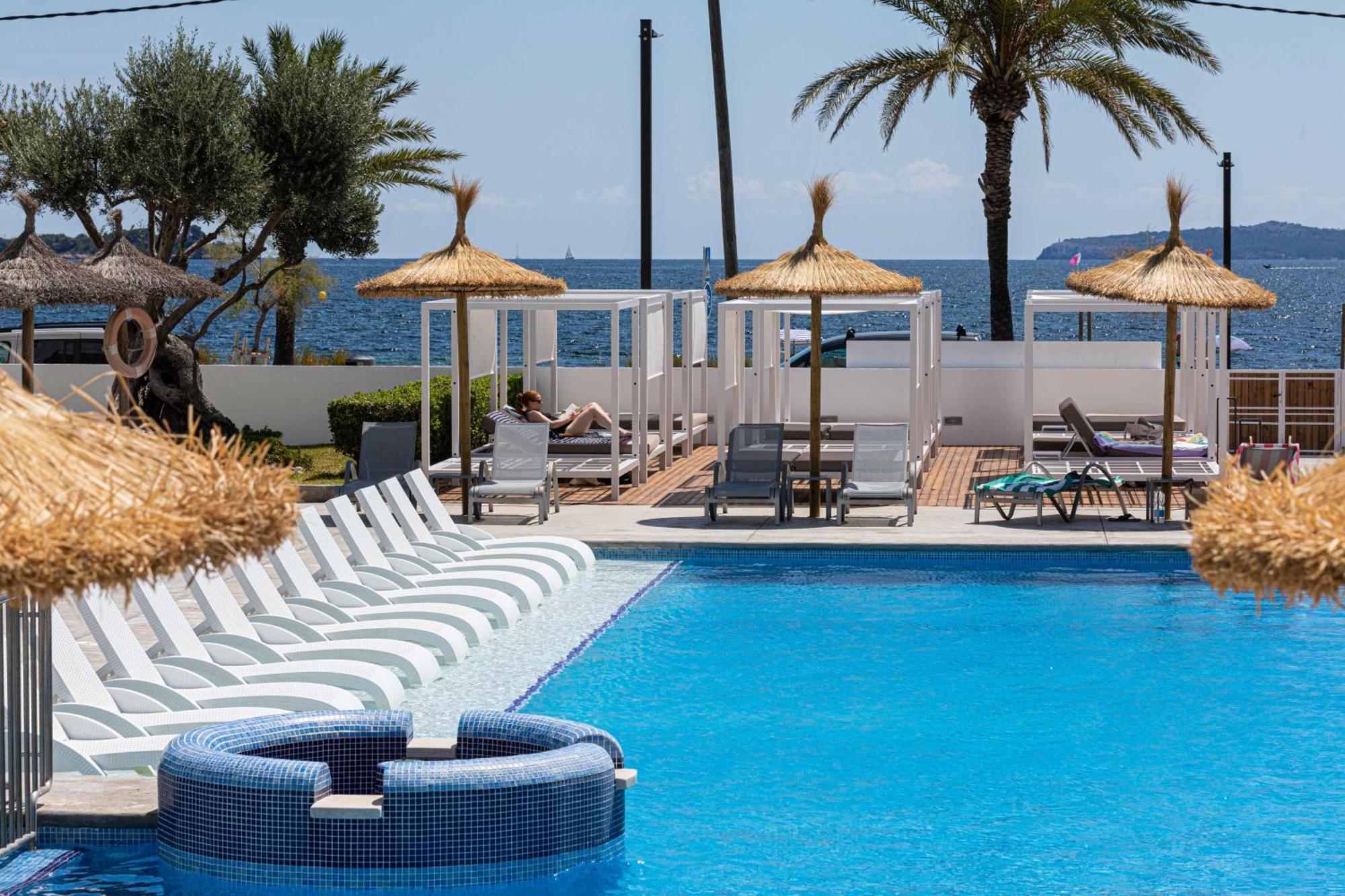 Cabot Hobby Club Apartments Port de Pollença Exteriér fotografie